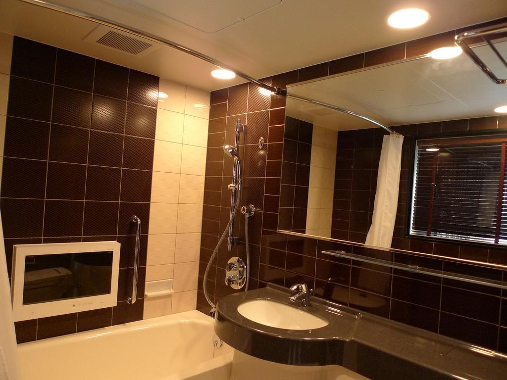Hotel Coco Grand Ueno Shinobazu Tokyo Dış mekan fotoğraf