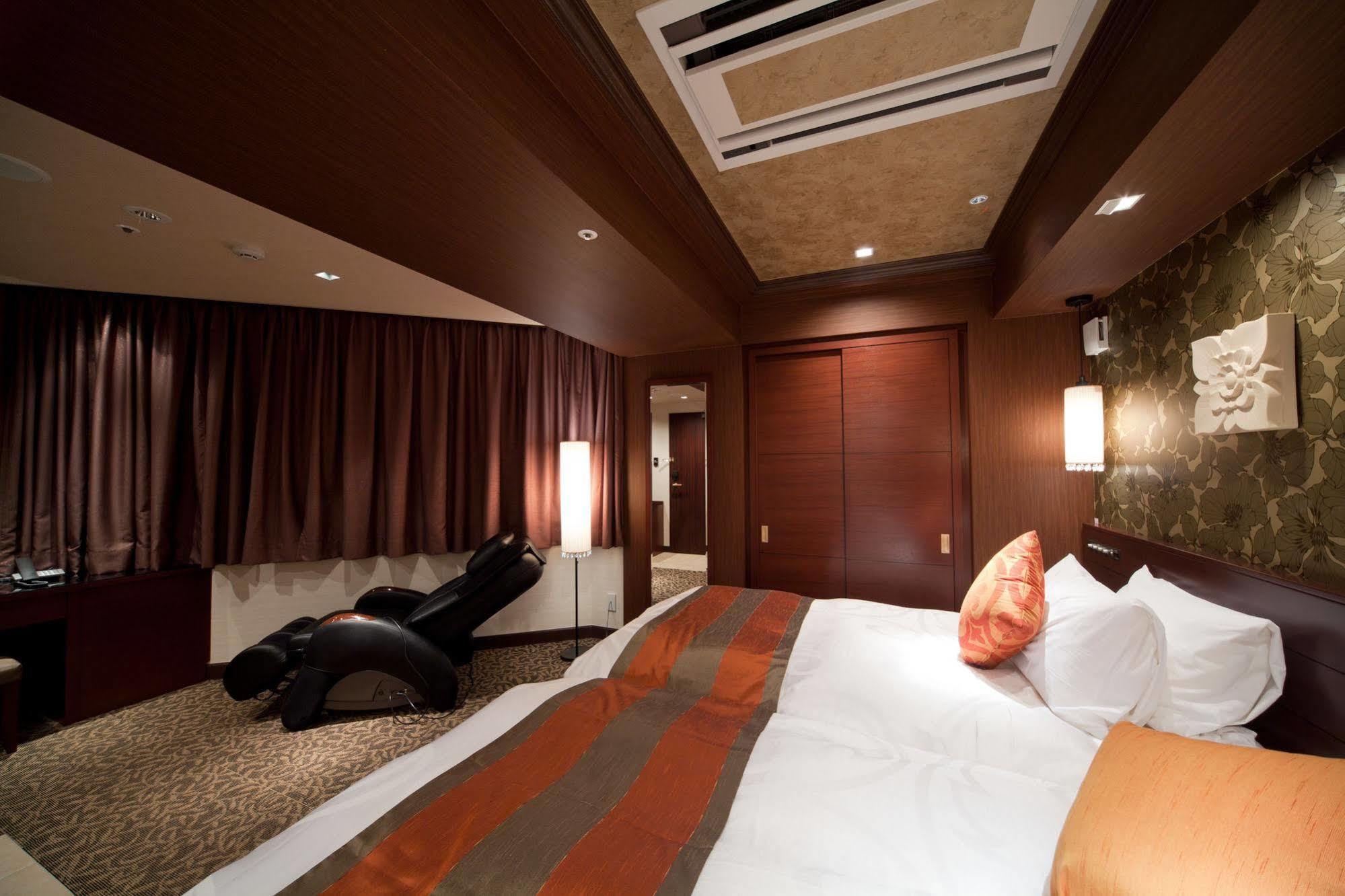 Hotel Coco Grand Ueno Shinobazu Tokyo Dış mekan fotoğraf